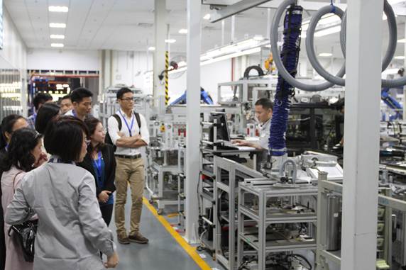 斯特的极致天窗工艺瓦力棋牌遇见伟巴(图25)